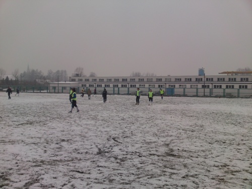 KS Ku�nia Ustro� - LKS Sp�jnia G�rki Wielkie